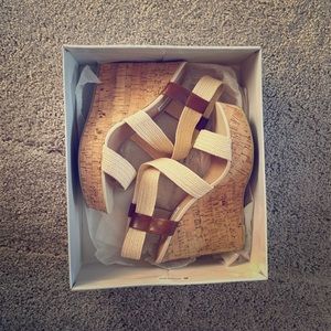 Steve Madden wedges